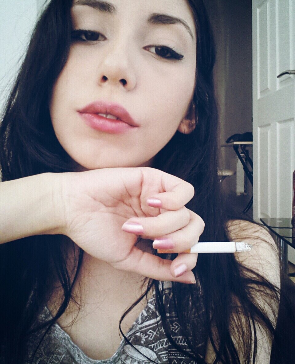 Only The Hottest Smokers