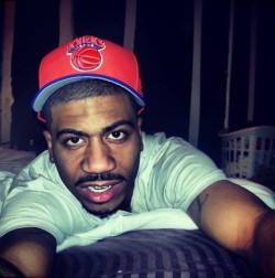 bigthingz:  Knicks All The Way..Lol