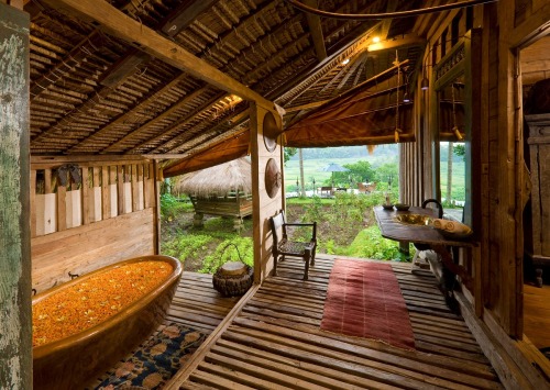 scorpiotoy:  luxuryaccommodations:  Top 10 Open Air Bathrooms Our picks for the most amazing open air bathrooms ever created in hotels and resorts across the world. 1. Rain shower and outdoor bathtub at Zanzibar White Sand Luxury Villas & Spa 2. Open