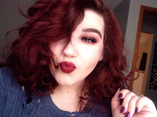 therealmrskelley:  2 cute 4 u 💅🏻  Mad cute