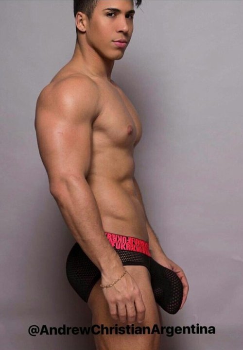 onlyfansgaysblog:Franger Huz (part 1) 🍆🍆🍆🍆