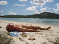 gotoanudebeach:   Go to a nude beach -     and let the sun tan your skin!