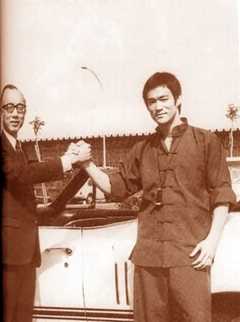 severelyfuturisticharmony:  The Rare Photos of Bruce Lee Best&amp;Professional