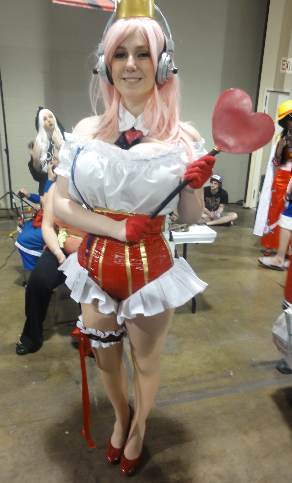 brianthetwelfth:Some photos of the Lovely Lily Spitfyre in her Sonico: Queen of Hearts