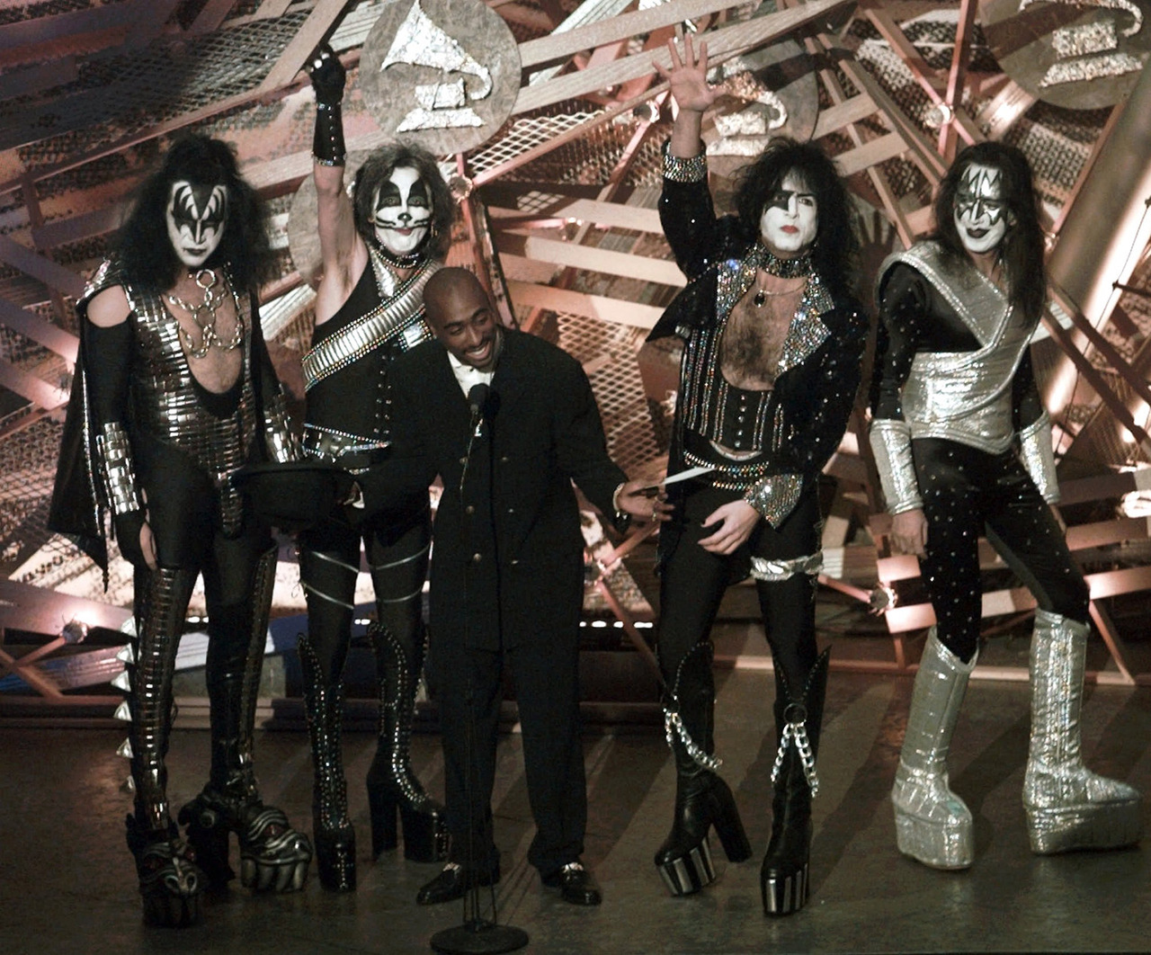 twixnmix:       Tupac and Kiss at the 38th Annual Grammy Awards on February 28, 1996.  This