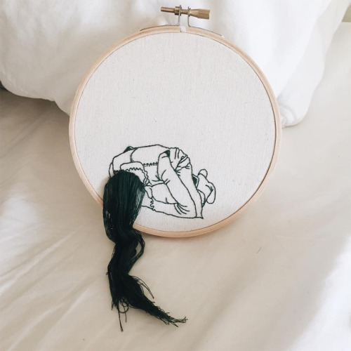 culturenlifestyle:Surreal Hand Sewed Hoop Design Effortlessly Cascades Off Hoop EmbroideredLos Angel