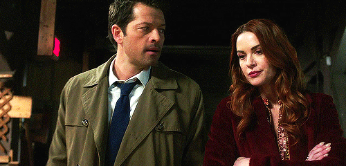winchestersingerautorepair:inacatastrophicmind:Castiel and Anael in 14x17Really the best part ab thi