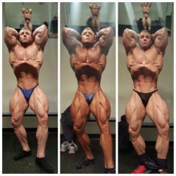 Brad Rowe - Showing Off His Vacuum Pose Over A Period Of Time.