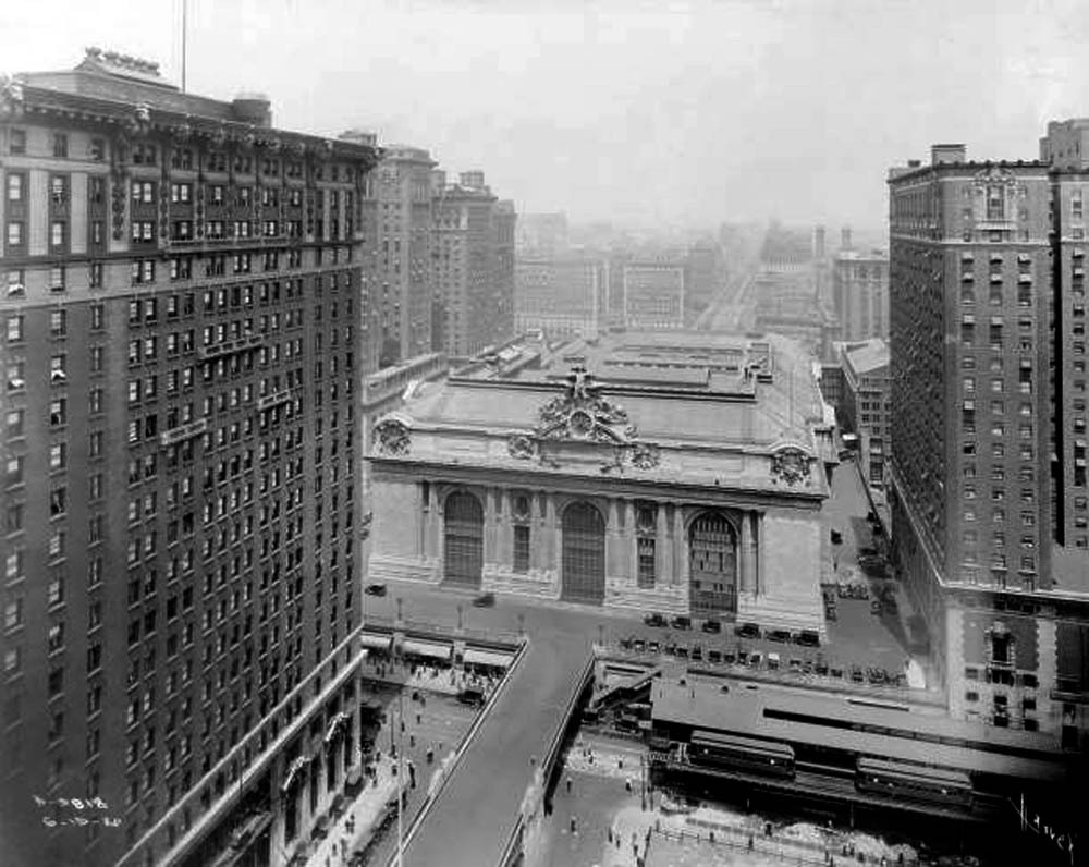 Grand Central Station, 1920, before it was hidden... - New York: The ...