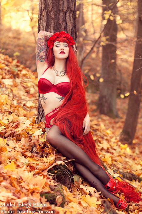 elegyellem:  find this set in this months Xpressions Magazine, shot by Josefine Jonsson