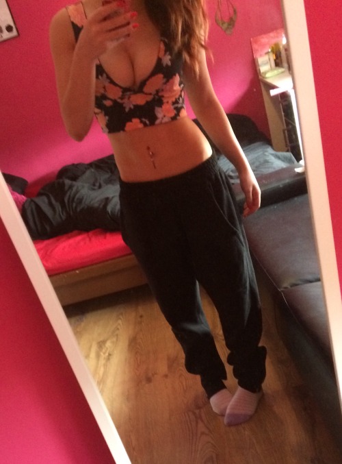 phillipa-paigex:  Live in joggers👸🏽