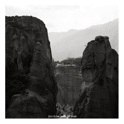 meteora © 2020 Yiannis Krikis