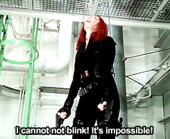  scarjo + guns 