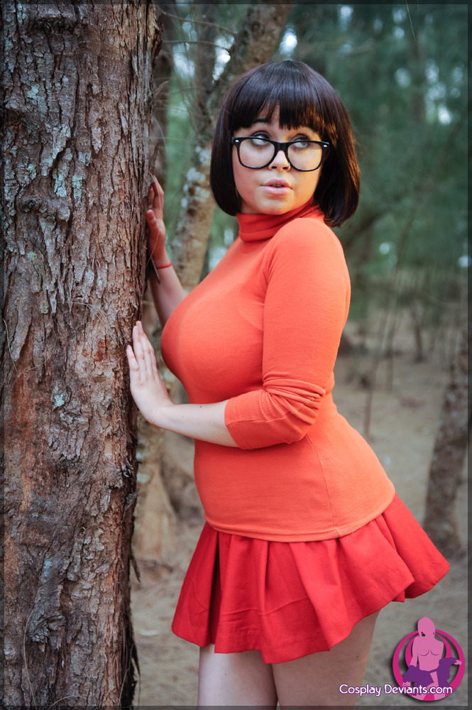 browncoat74:  Envyus Deviant - Velma Cosplay