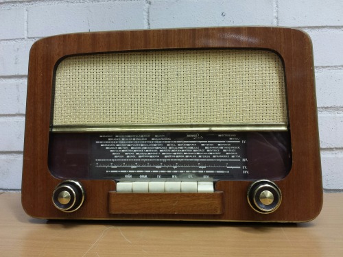 Kungs Radio Type 506A Tube Radio, 1955