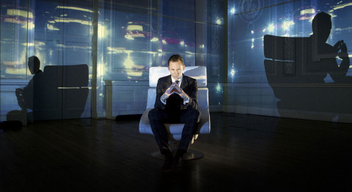 a-deliciously-hiddled-meatball:torrilla:Tom Hiddleston for Jaguar [HQ] Transparent VersionEXCUSE ME 