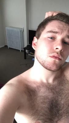 lighth0me:  15km walk, laundry, and cleaned my entire apartment 