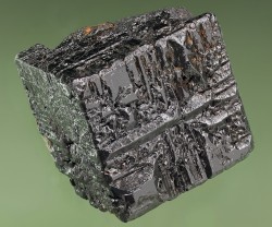 ifuckingloveminerals:  Perovskite Achmatovsk