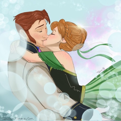 tamsolo: Sometimes sketches run away on me and end up getting coloured. This was originally kissing 