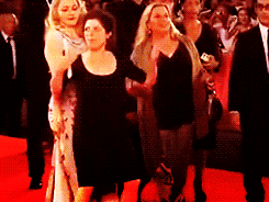 queendearie:  hahahahahhahah remember? Epic Madge is epic!