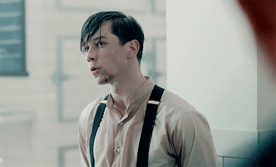 heydrichmuller:    Killian Scott as Augustus Dove [Ripper Street  |   TV-MA   |