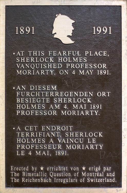 bakerstreetbabes:May the Fourth be with you, for on this day did Sherlock Holmes vanquish Professor 