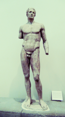 givemesomesoma:    Agias/Delphi museum  