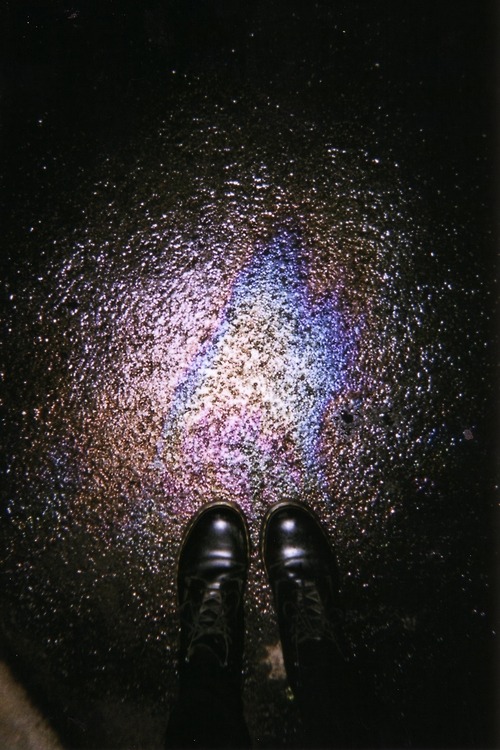 aciddaisies:   soft grunge/models  LADIES: 10 signs you have found the one…. 
