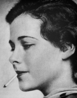 hedylamarr-blog:  Hedy Lamarr, c. 1931  https://painted-face.com/