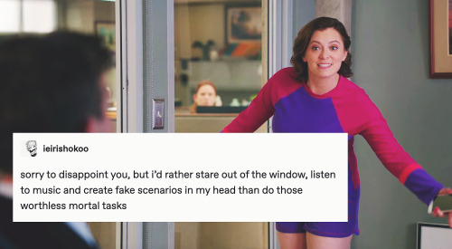 notbang: rebecca bunch + text posts