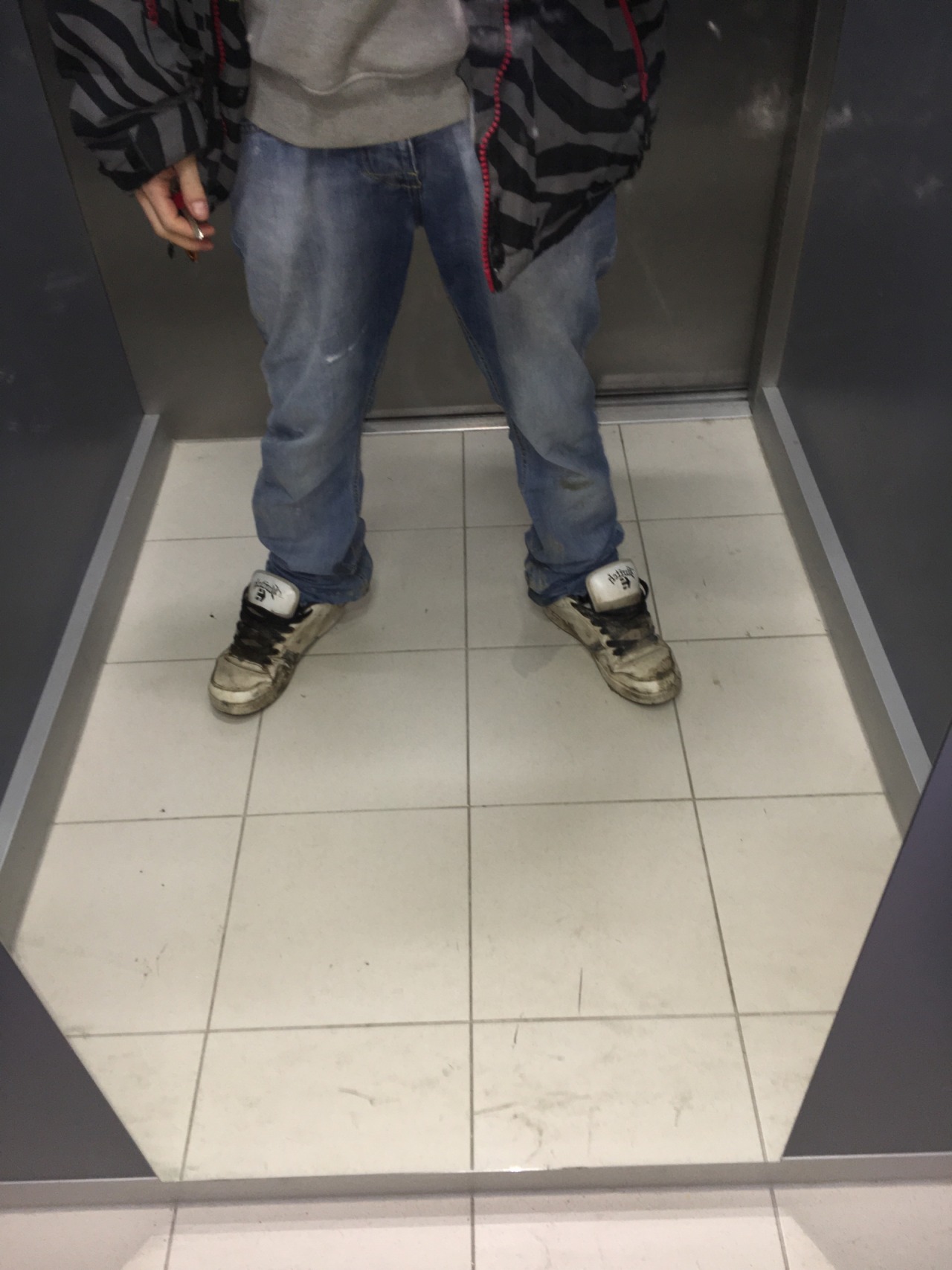 sk8erpigvienna:  Coming home from my piss walk… Had to piss again. At about 10