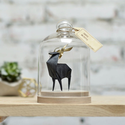 culturenlifestyle: Elegant Origami Sculptures by Floriane Touitou Parisian boutique FlorigamiShop features stunning and elegant animal origami sculptures by artist Floriane Touitou. Since 2014, Touitou has been constructing handmade unicorns, dragons,