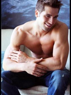 amanthing:  Visit amanthing Hunk Edition BlogWith 9 Different Categories of HOT MEN to Choose From