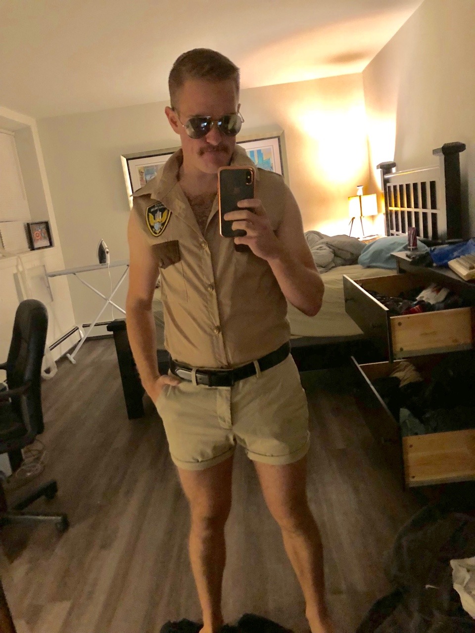 comicallycool: Are the short shorts too short, and also is that even a thing that