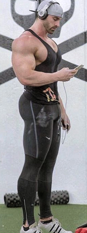 str8guysgaythings:   