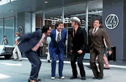 https://69.media.tumblr.com/ea7934a6c5f93e681414e76a96397d99/tumblr_mlletlG4by1s3zkn9o1_400.gif
