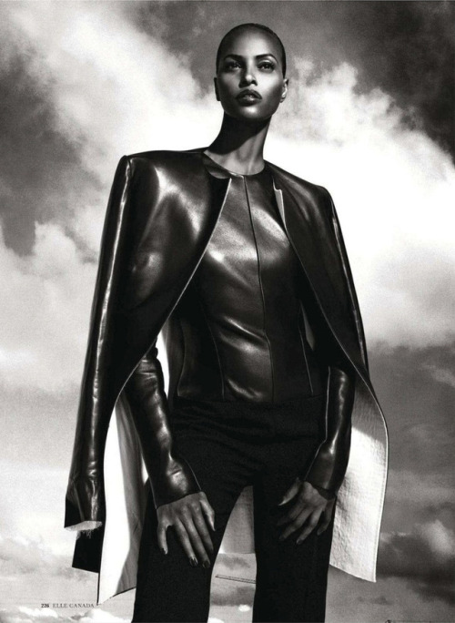 kokain fysiker Fedt Women in Leather, Latex, and Corsets, designerleather: Yasmin Warsame by  Jean-Claude...