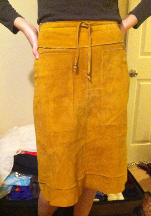 Suede skirt? Do!