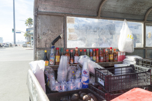 El Guero: Chocolate Clams and a Flat Bed Full of Hot SauceLocation: Ensenada, MexicoJust down the st