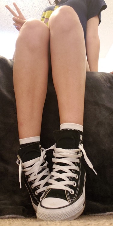 kawaiigiantess:Cute socks. Cute shoes. Cute giant girl. What’s not to worship? I mean love. Wh