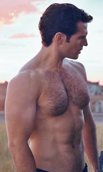 boys-do-luke:  🔞 Henry Cavill 🔞Site: http://boysdoluke.blogspot.com.brTwitter: