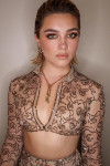 bestseatatthebar:Florence Pugh, Valentino Dinner Portraits, October 2022