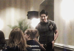 zakbaguets:Zak giving an older fan a brief lap dance at one of his shirt auctions. 