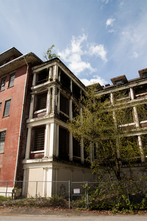 Riverview HospitalCoquitlam, BC, Canada April 2014 This abandoned mental hospital is a filming locat