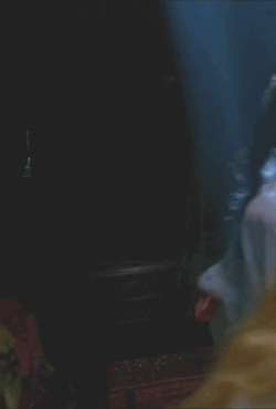 oliveoomph:Jessica Chastain as Lucille Sharpe in Crimson Peak (2015)