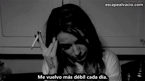 sophyelopez:  Con toda la mierda que hay como ser fuerte todos los dias? ?