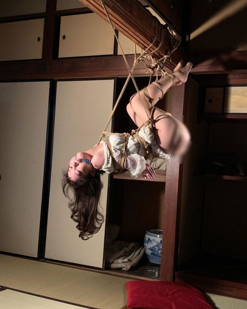 justfilms:  Kinbaku &amp; Photo Naka Akira