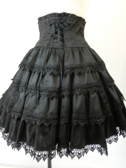 lolitahime:  High Waist Tiered Skirt from