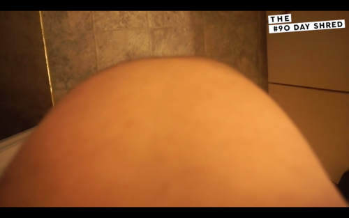 fatjocks:  allthatflab:  !!!! HOT NEW FIND ALERT !!! This guy is a dream!! Really let himself go   Please someone post the video link :o