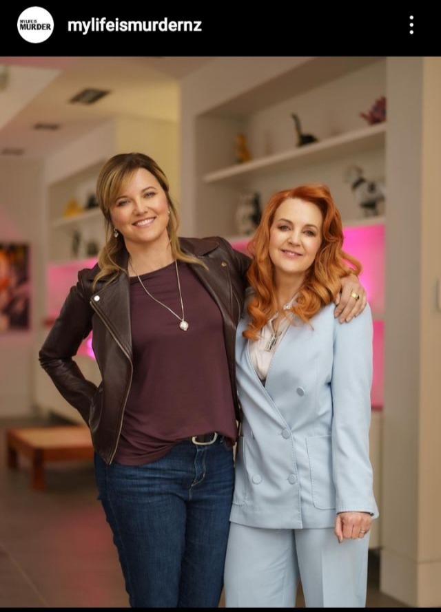 Lucy Lawless and Renee O'Connor posing for a pic for Lucy's show My Life Is Murder